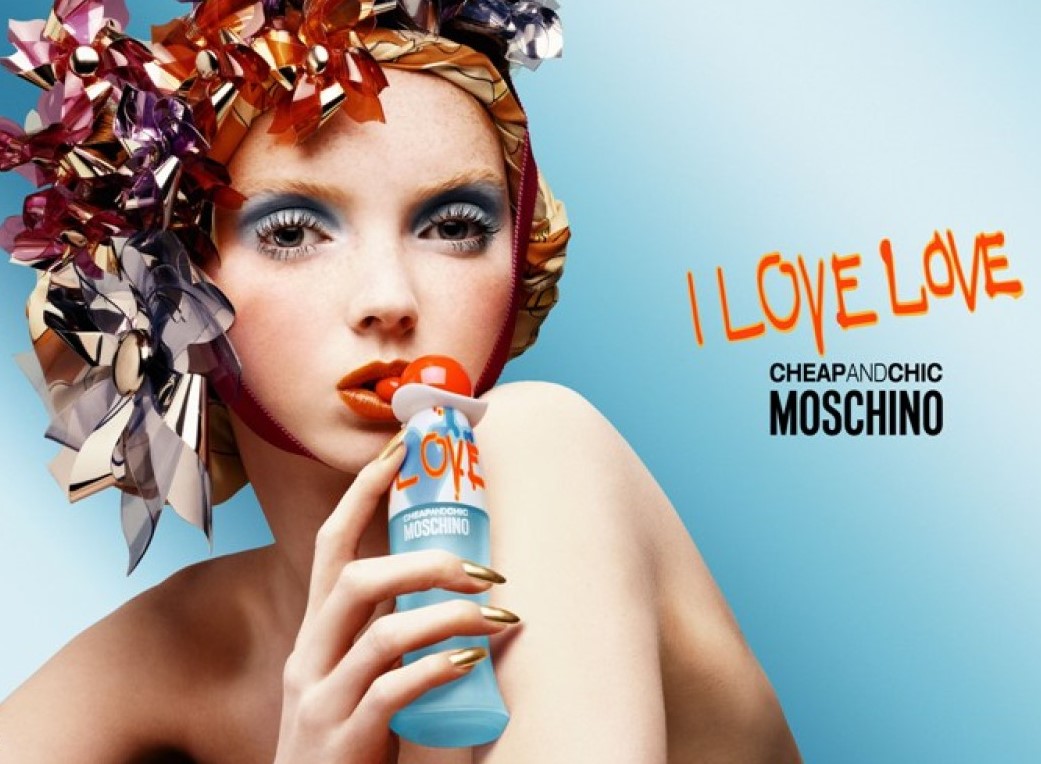 Moschino I Love Love